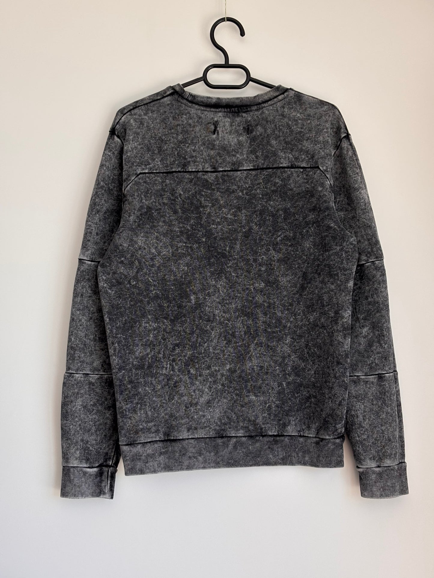 Calvin Klein Sweater
