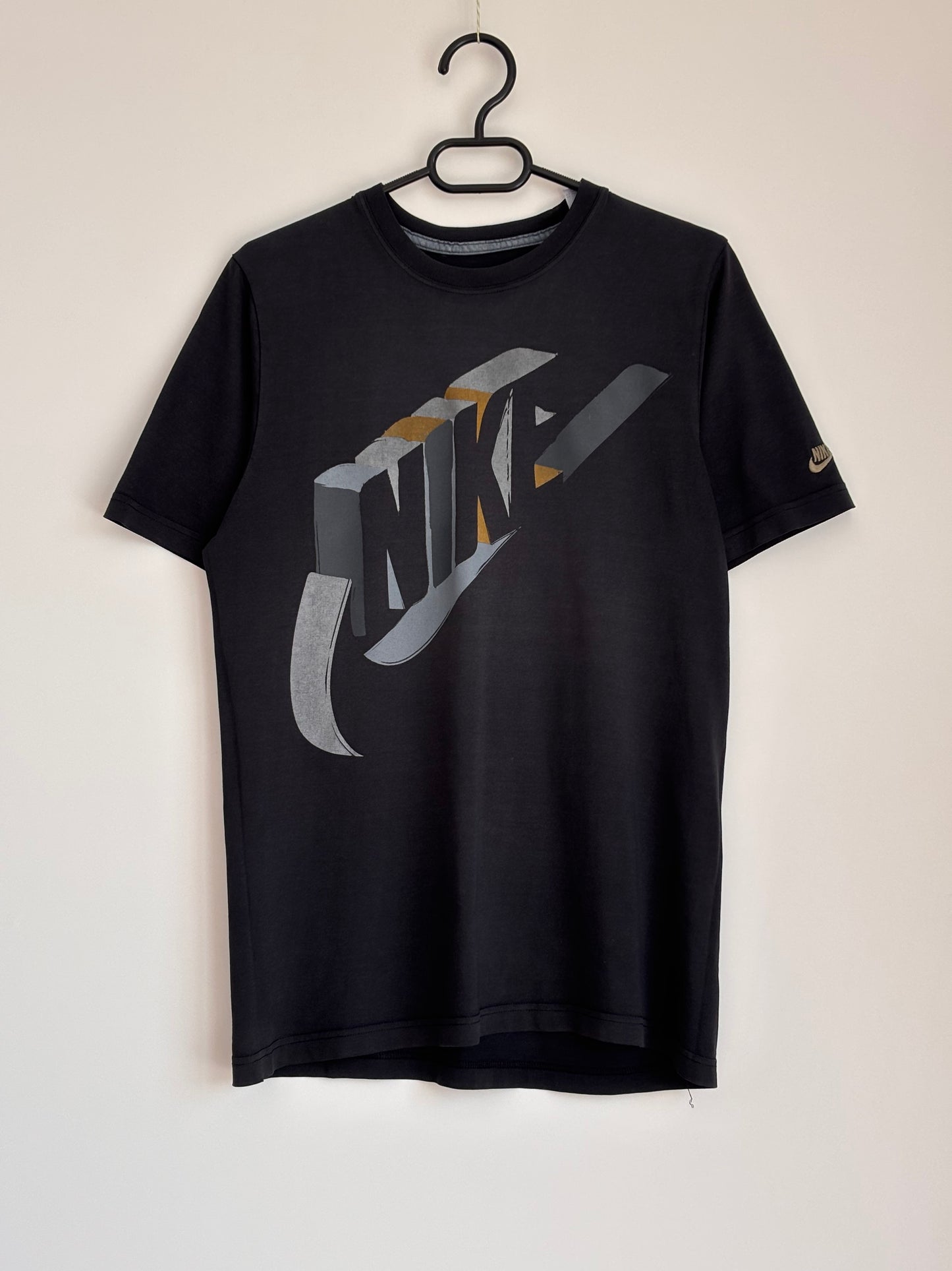 Nike Tee