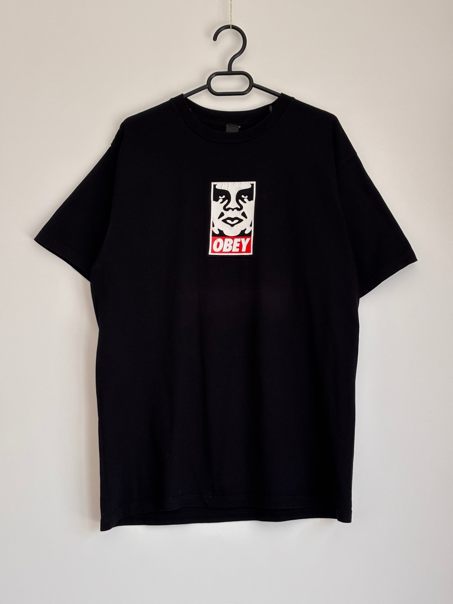 Obey Tee