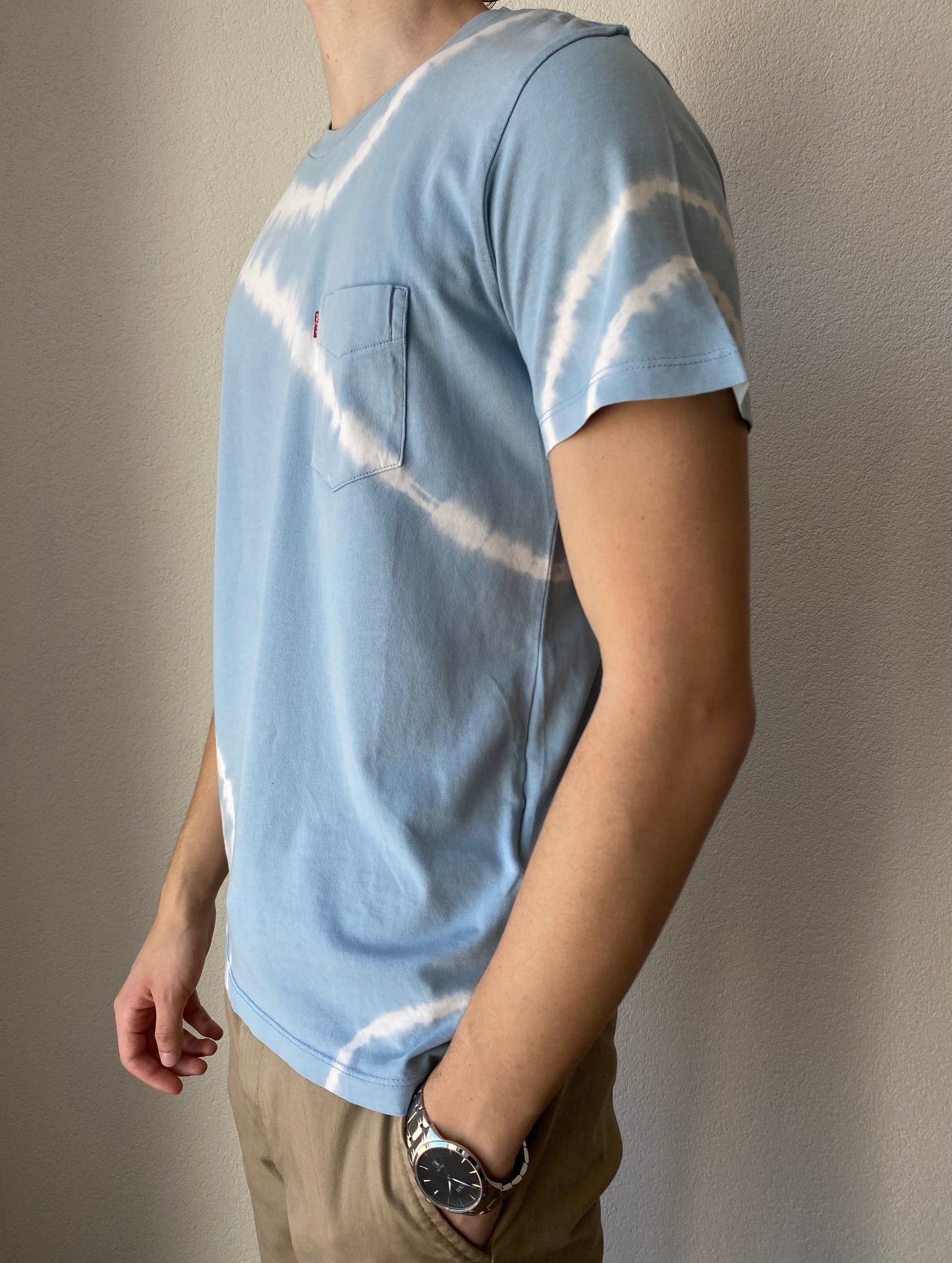 Levi’s Dye Tee