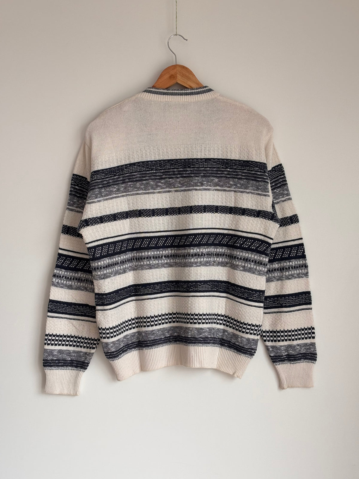 Leonardo Italy V-Neck