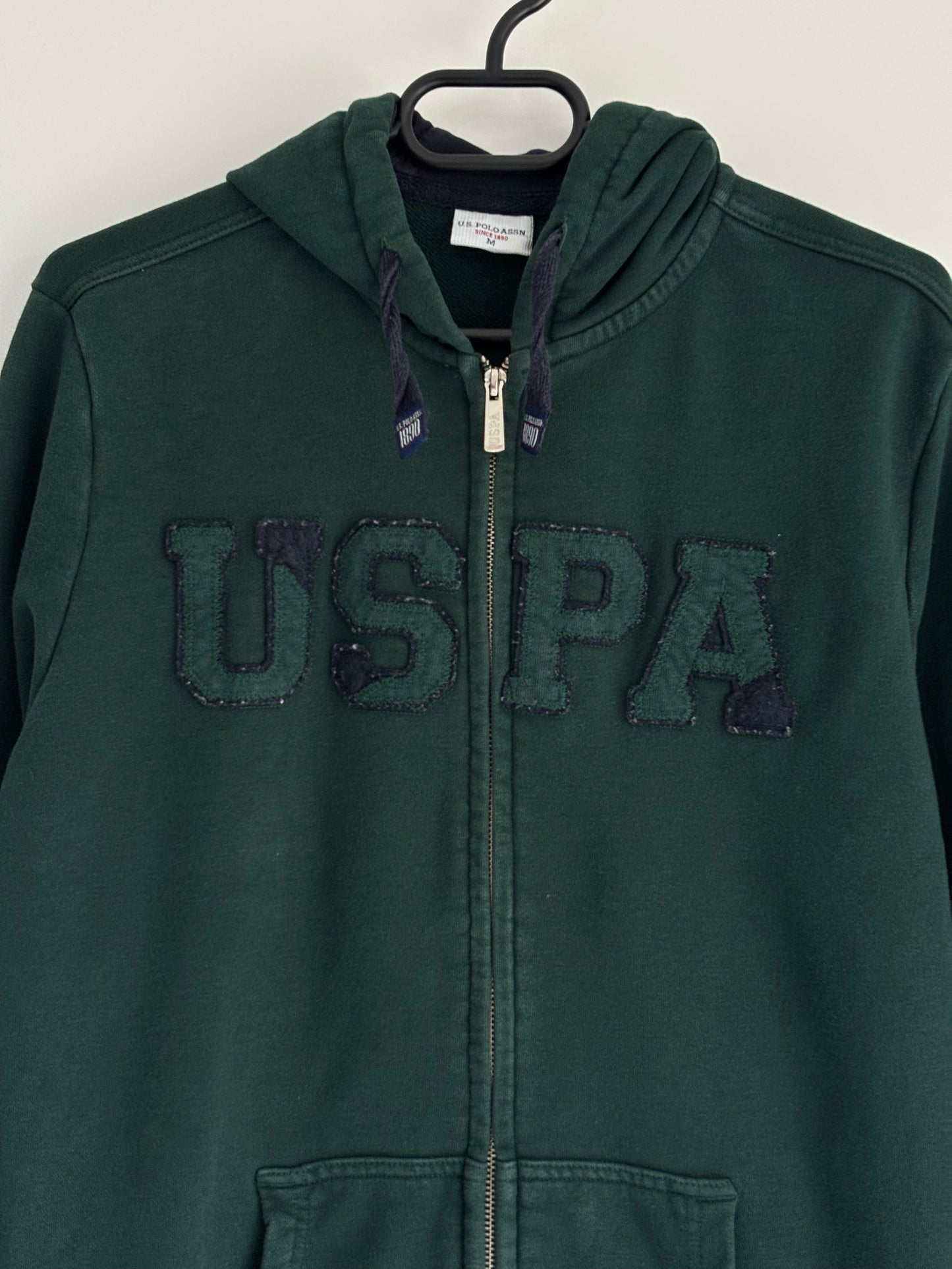 Uspa Zipper Hoodie