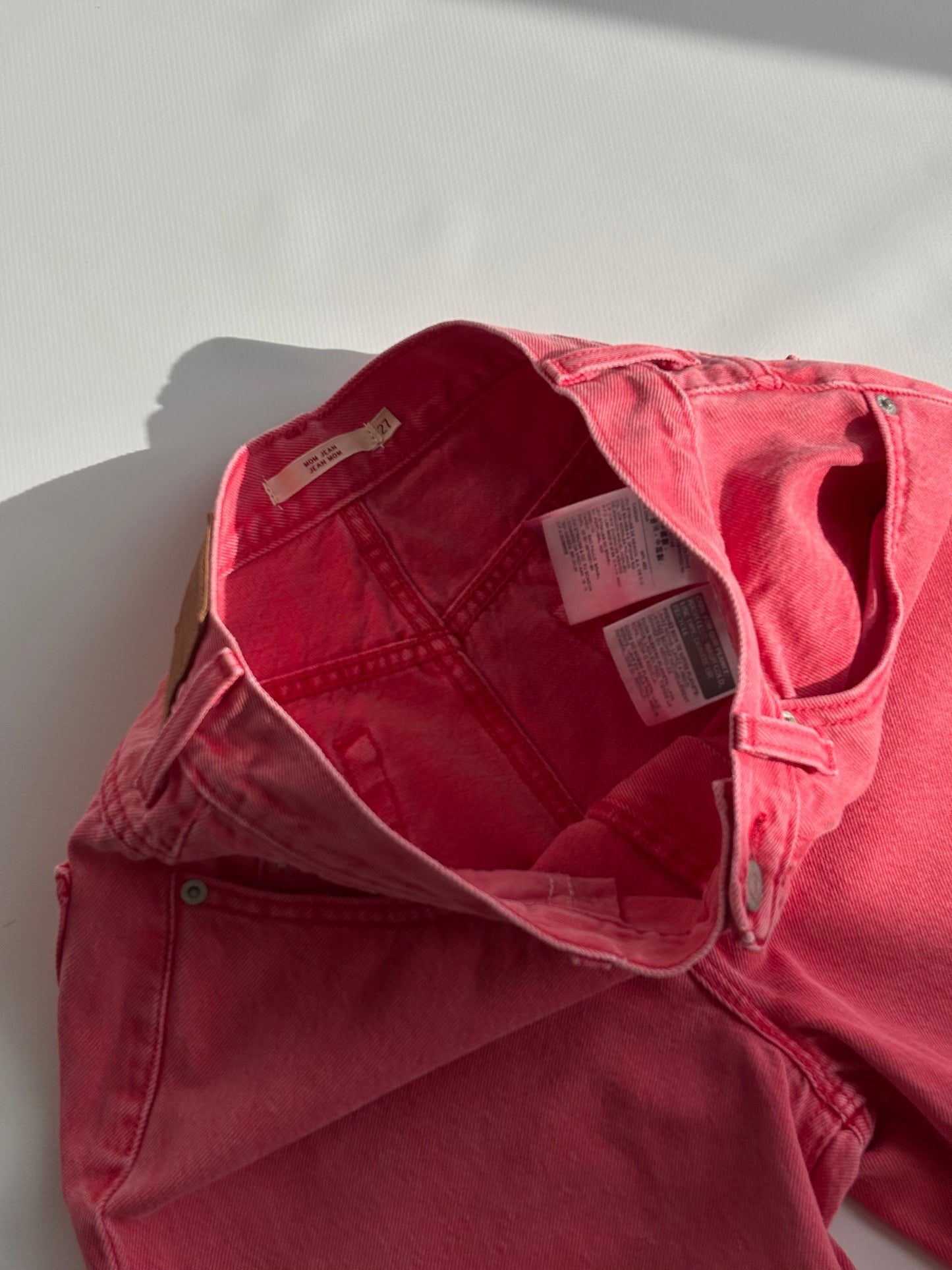 Women’s Levi’s Mom Jeans