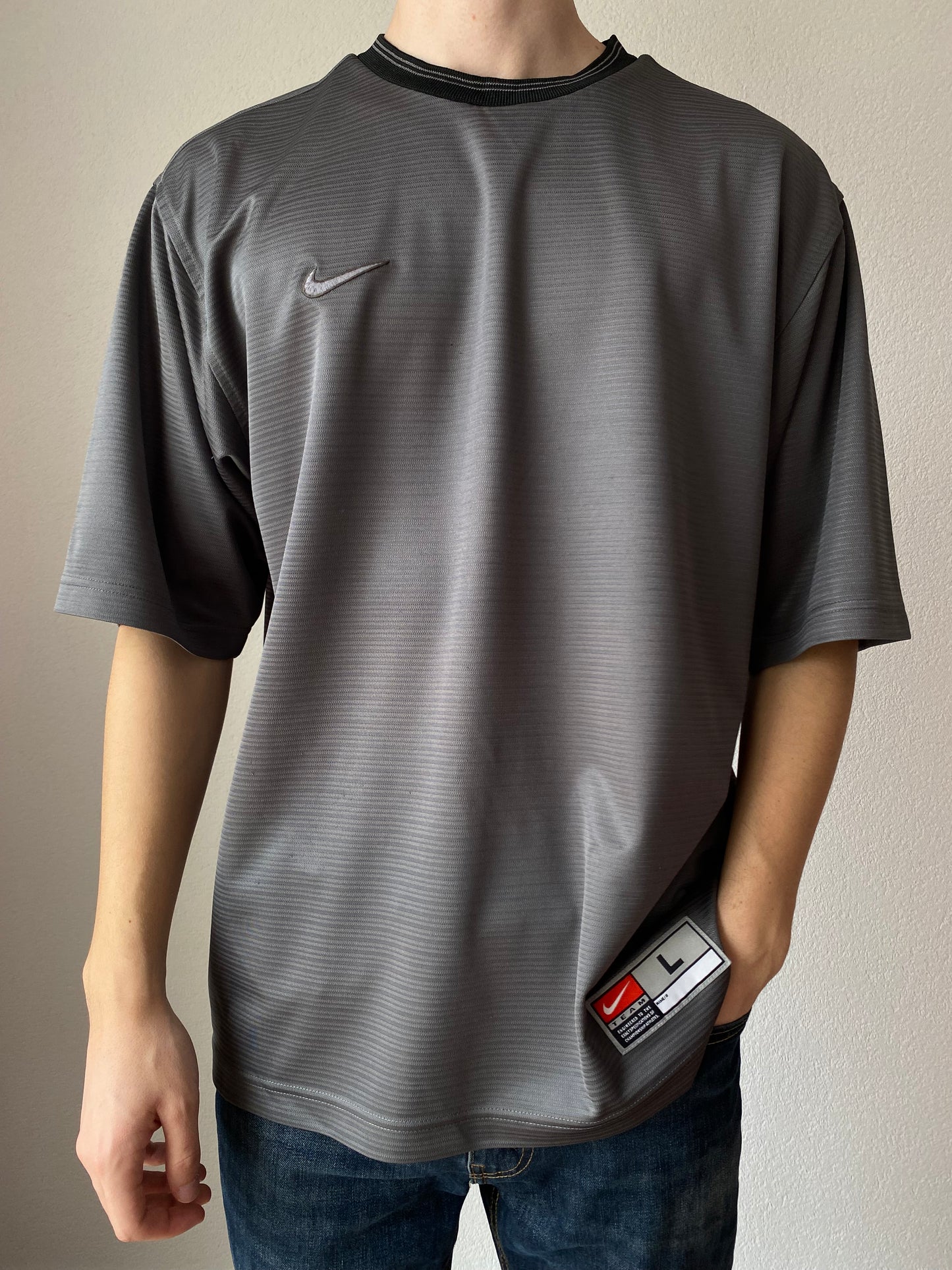 Nike Team Tee