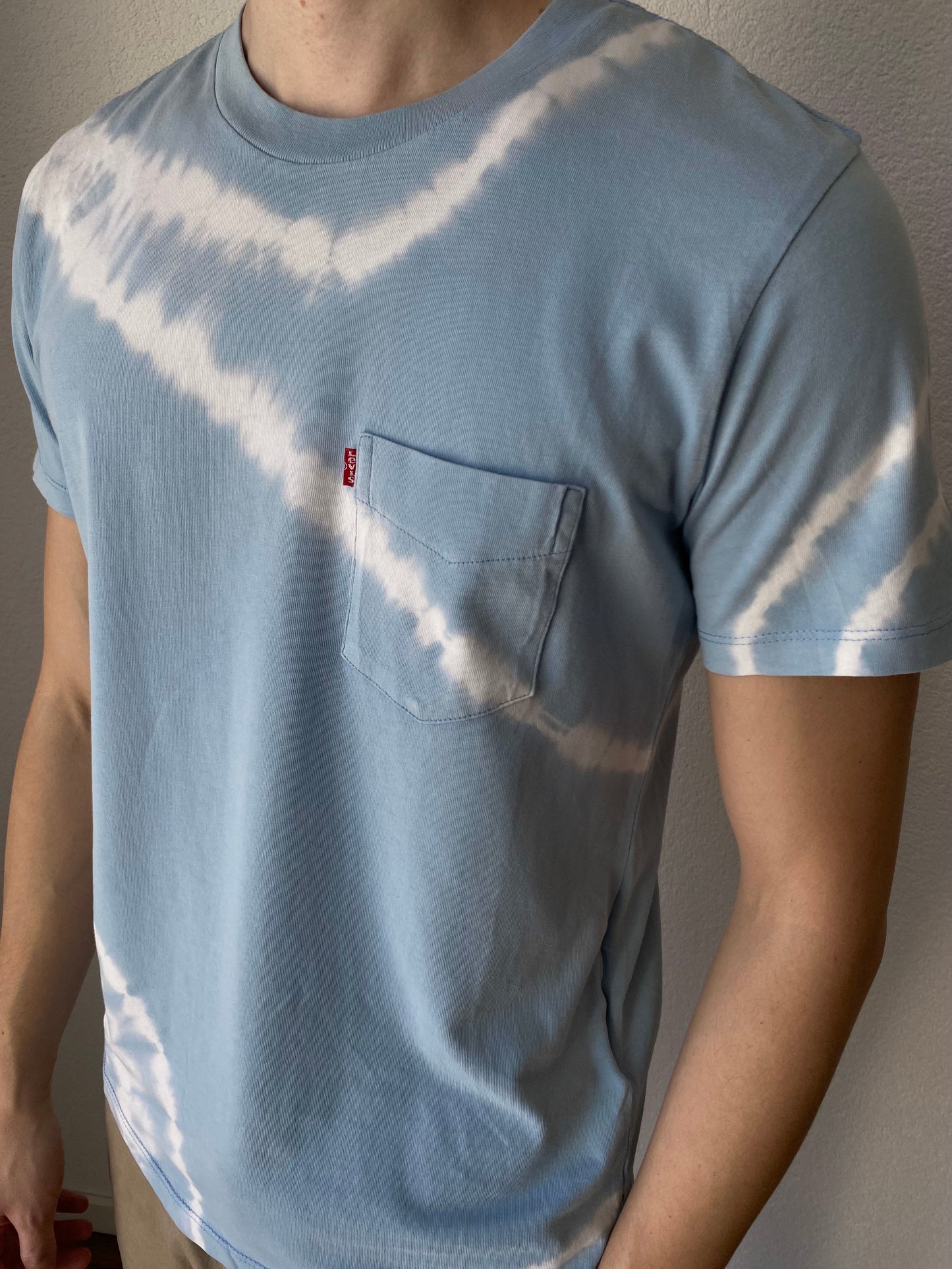 Levi’s Dye Tee