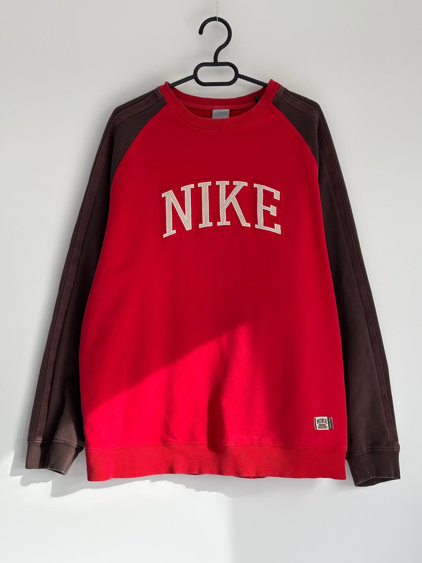 Y2K Nike Crewneck