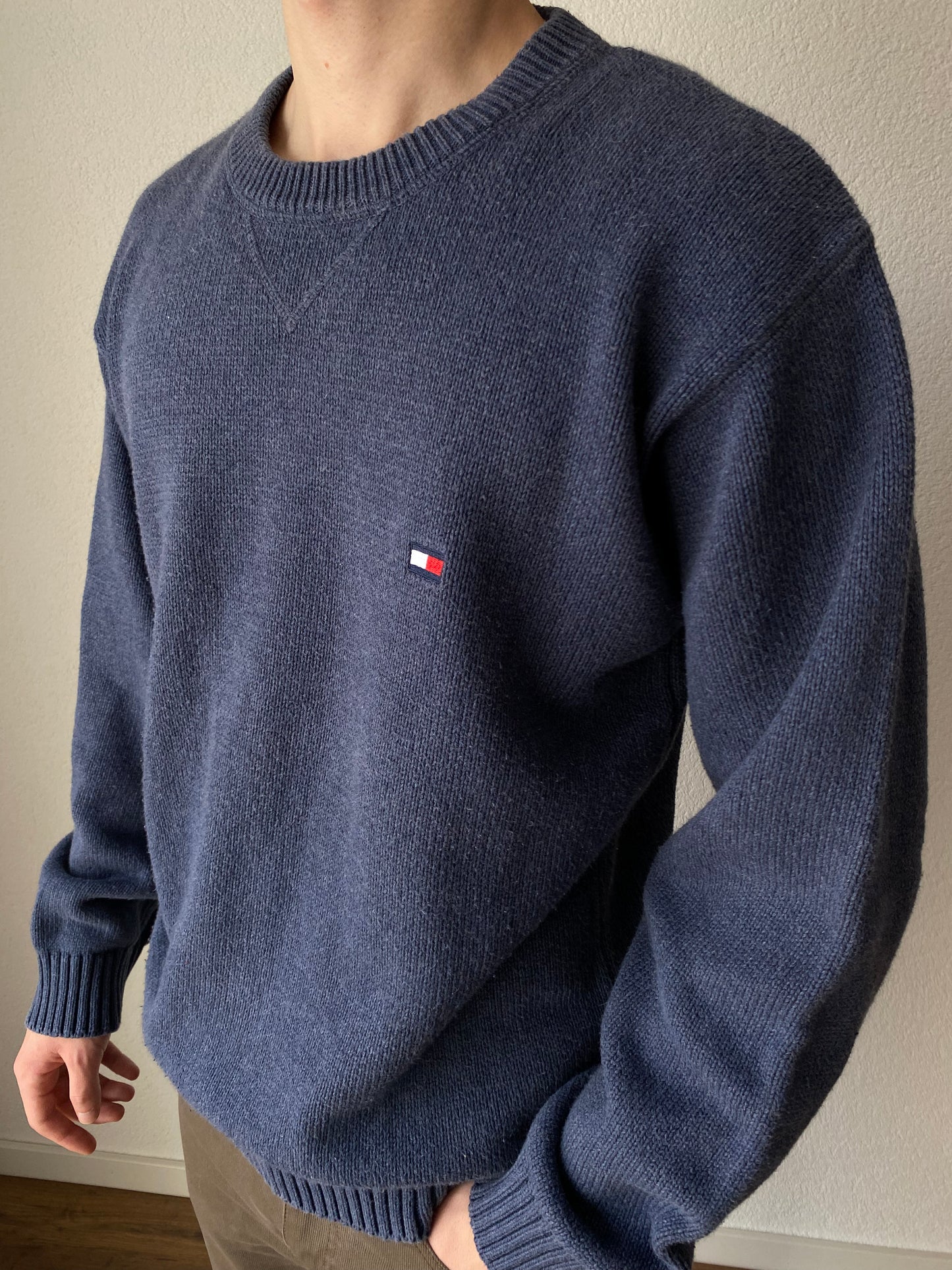 Tommy H Crewneck