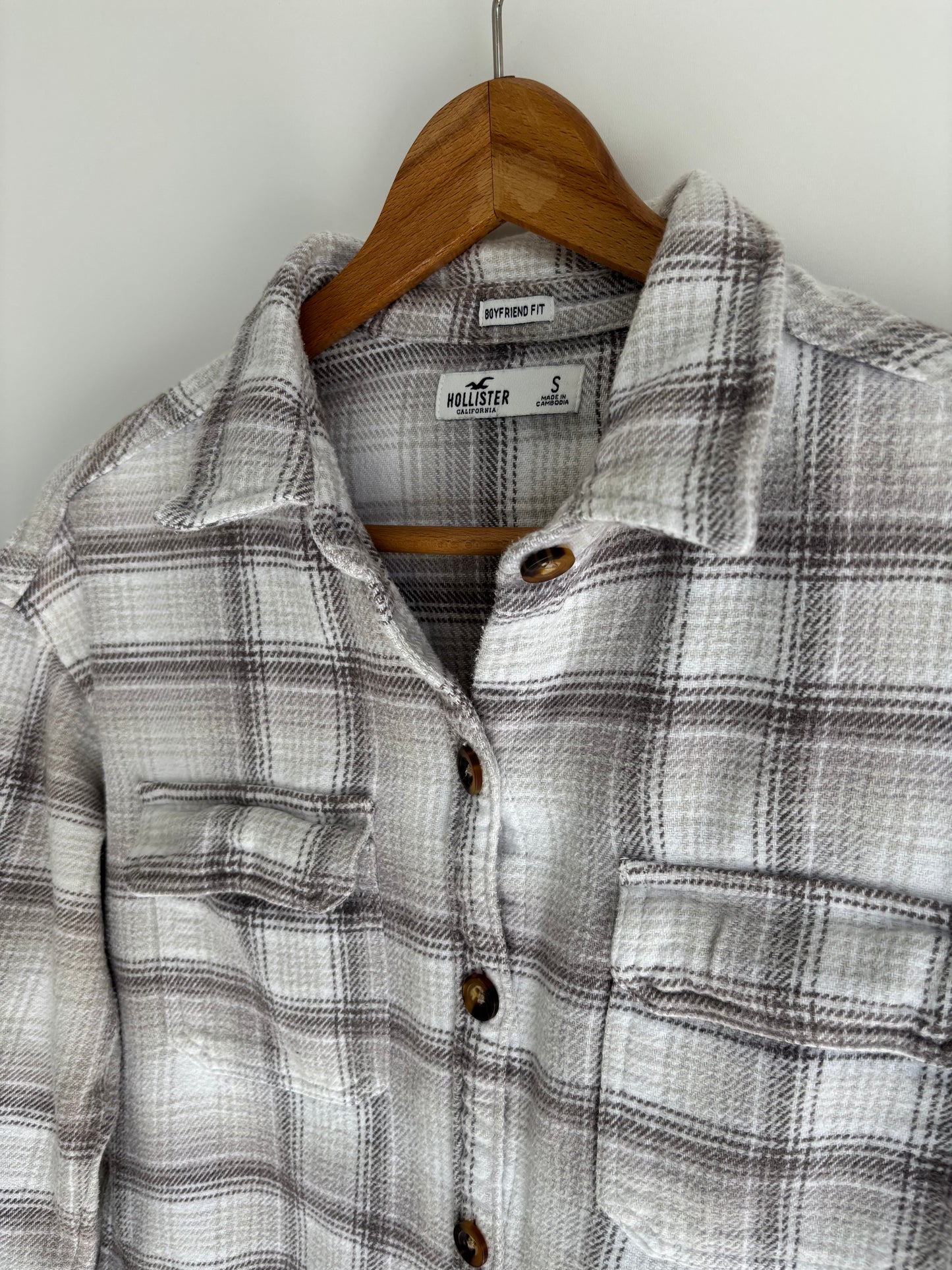 Women’s Hollister Shirt