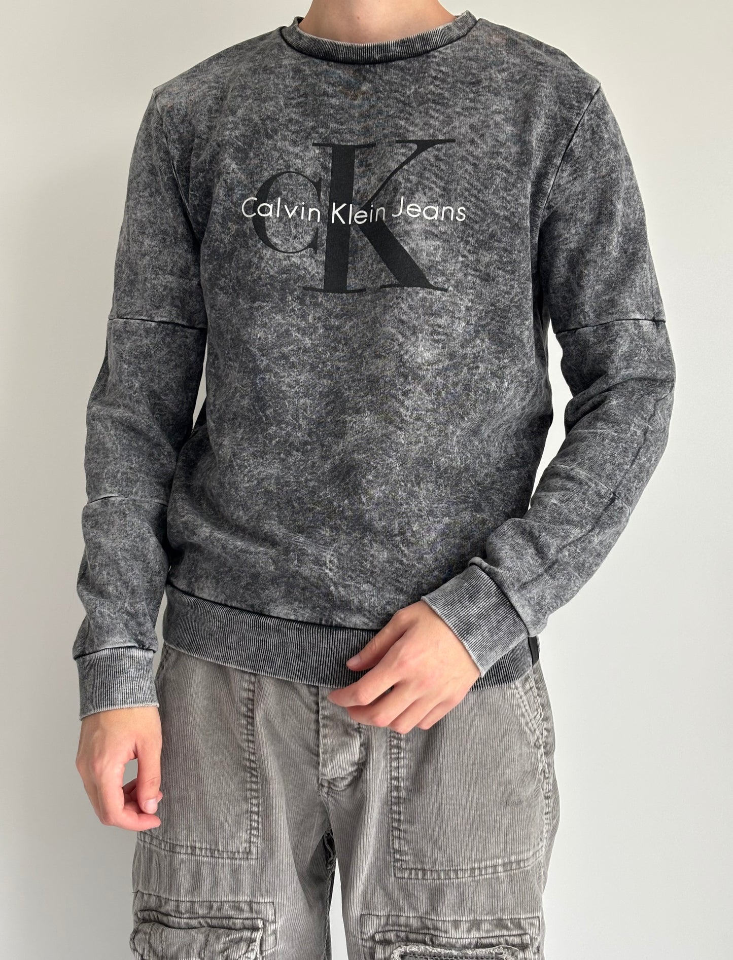 Calvin Klein Sweater