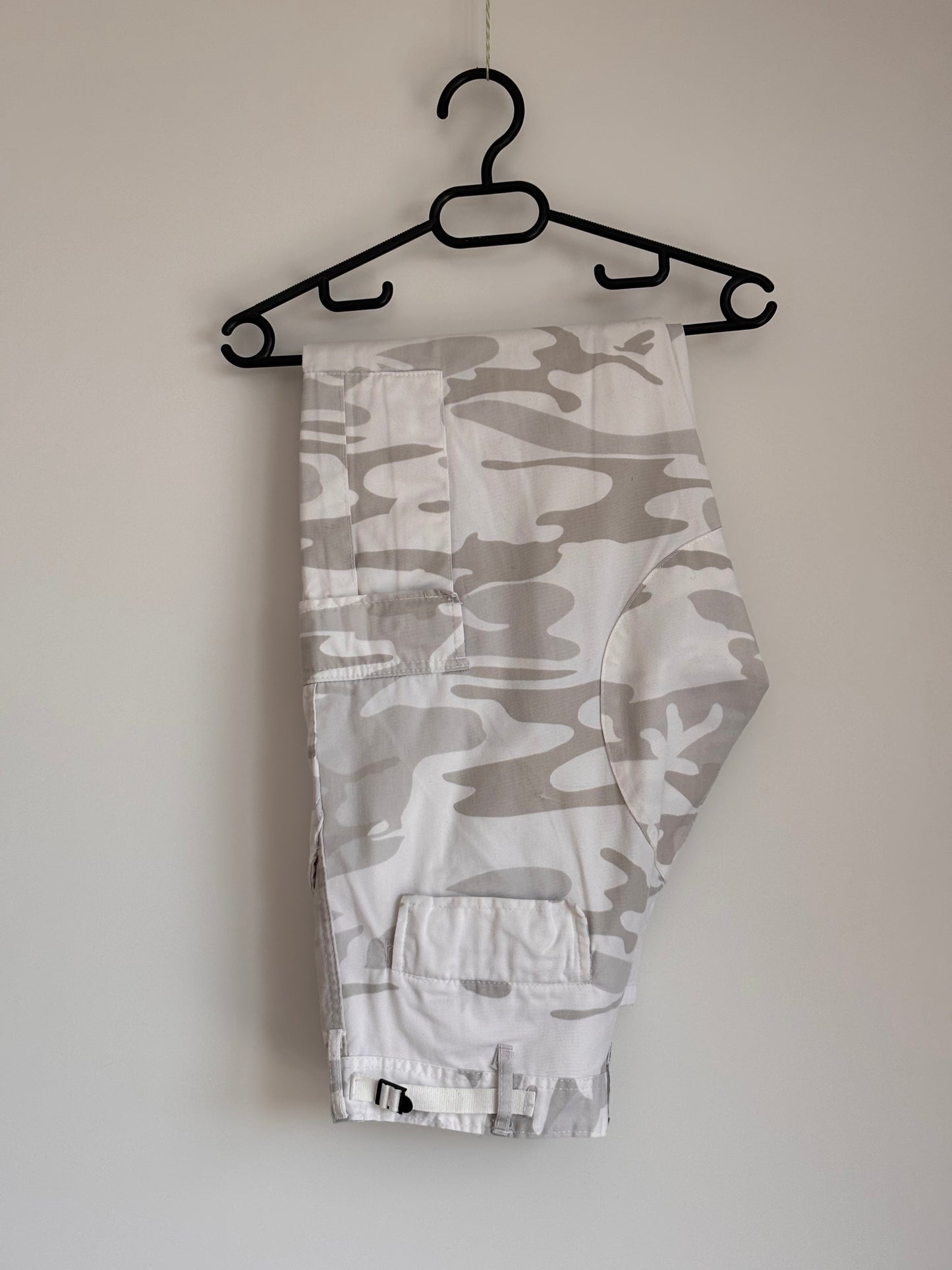 Arctic Cargo Pants