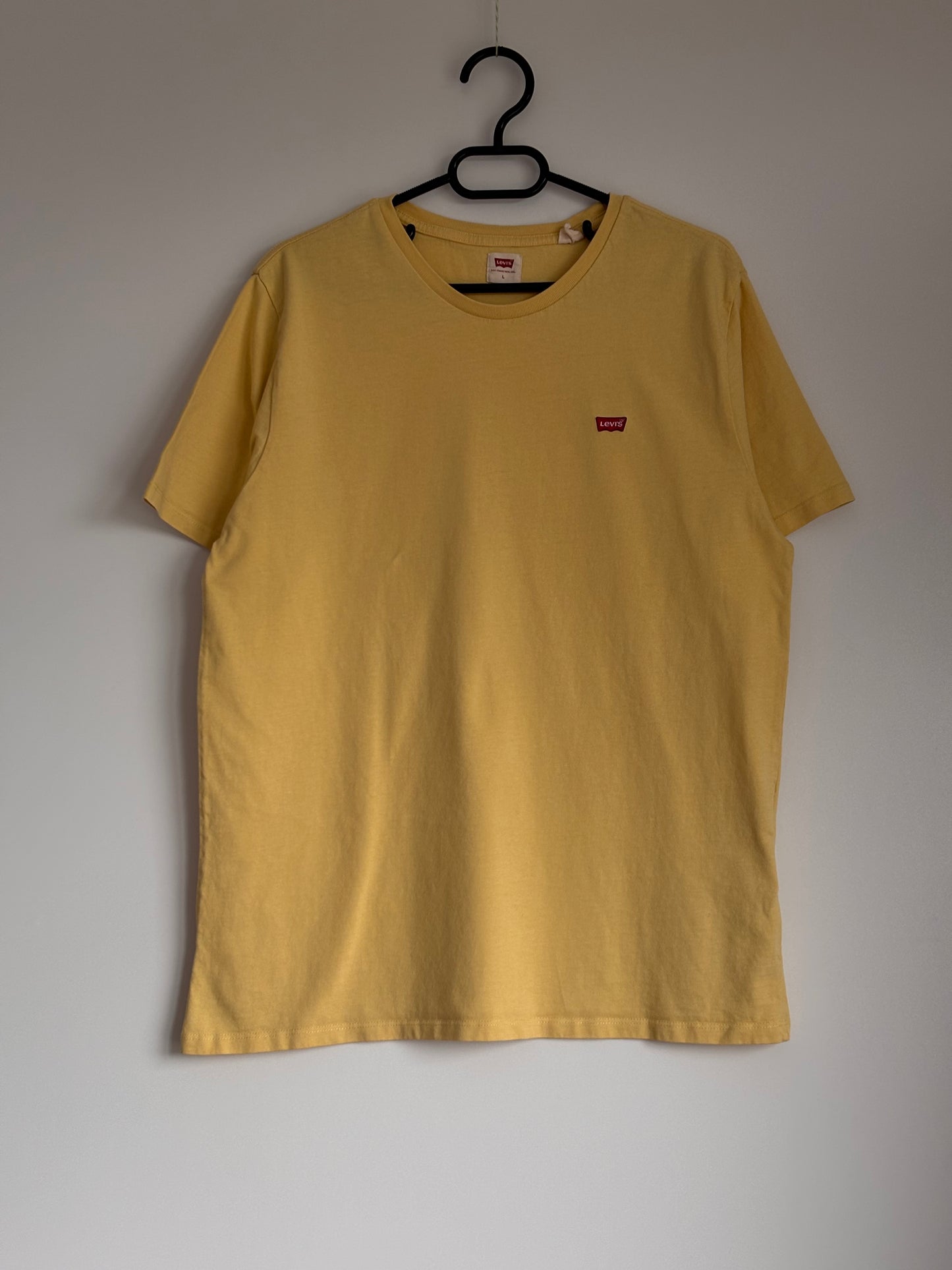 Levi’s Tee