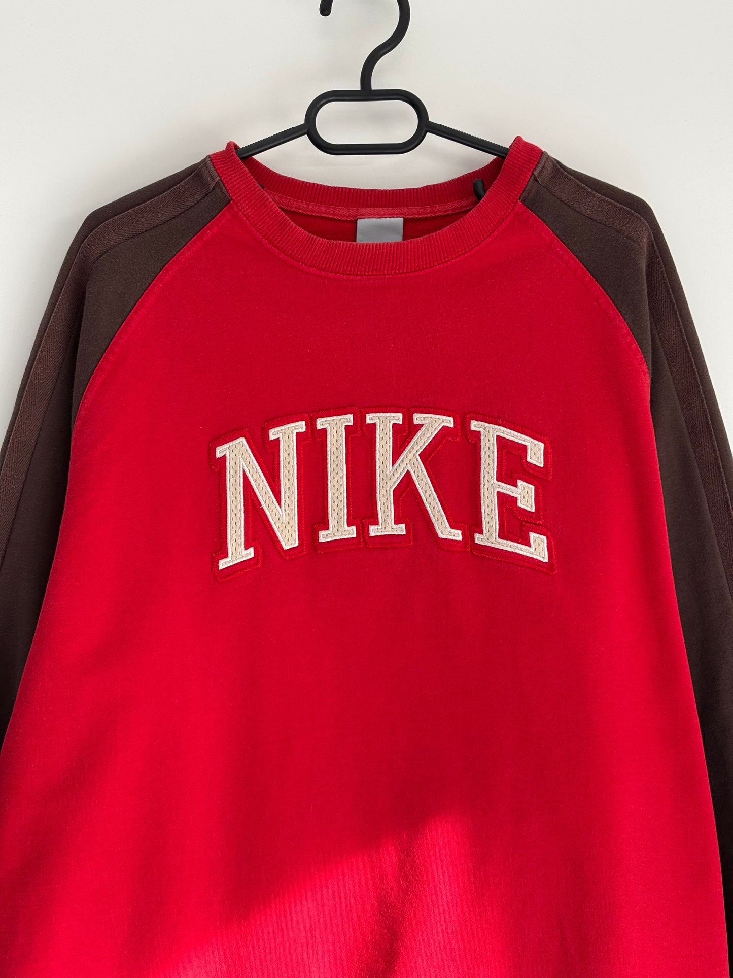 Y2K Nike Crewneck