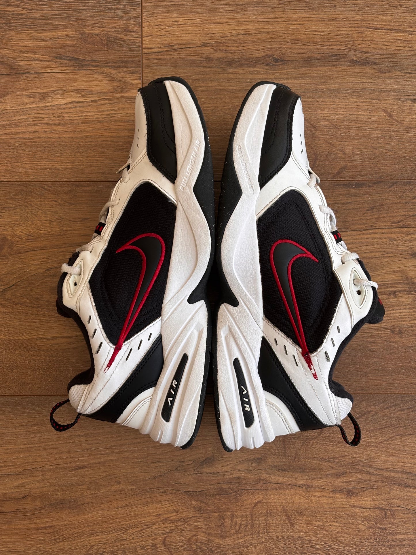 Nike Air Monarch