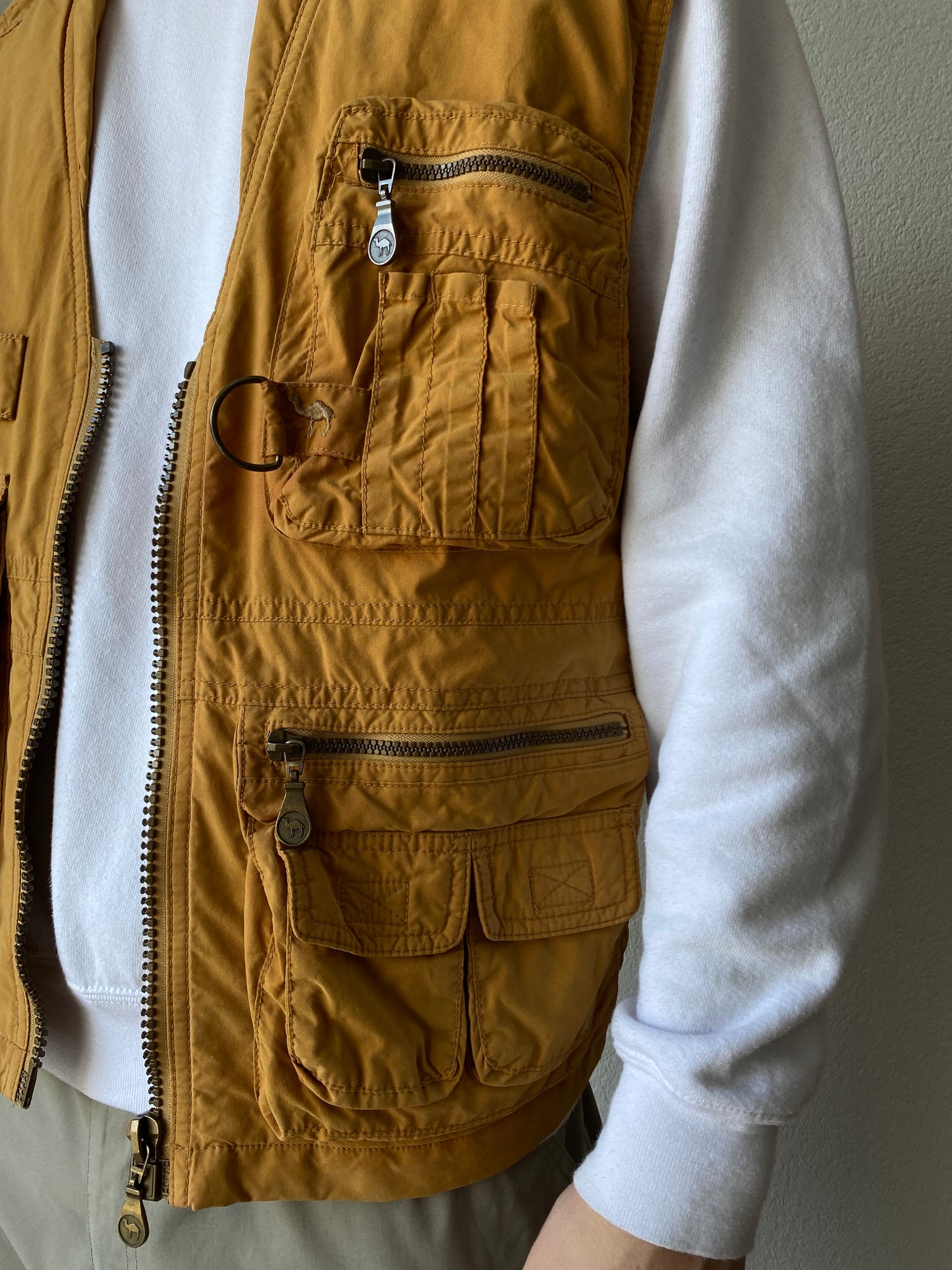 Camel Vest