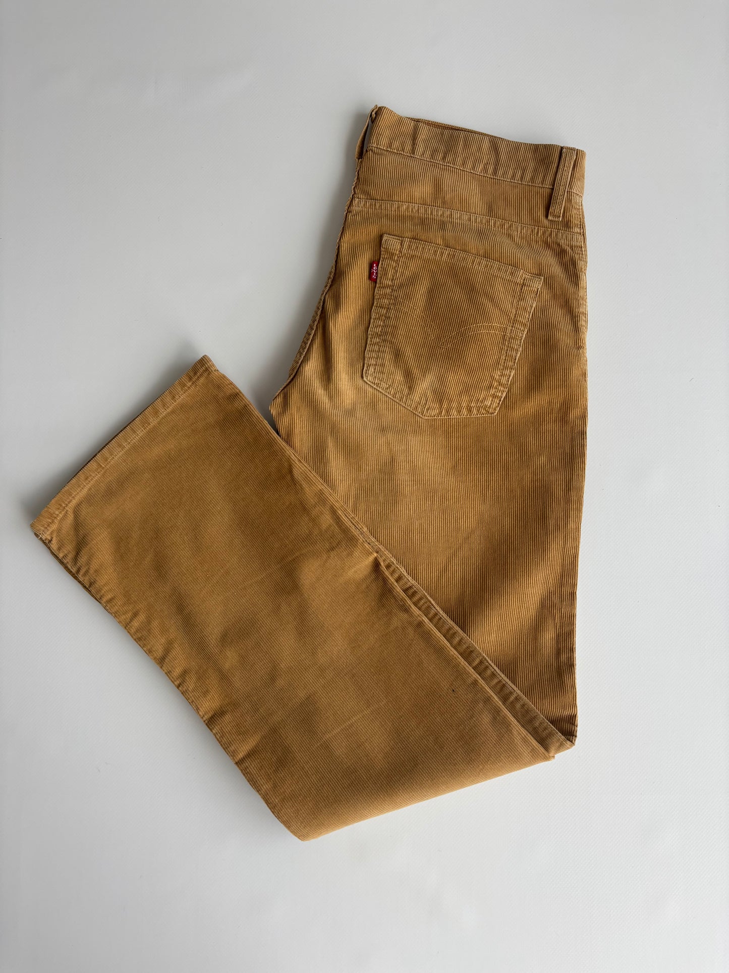 Women’s Levi’s Corduroy